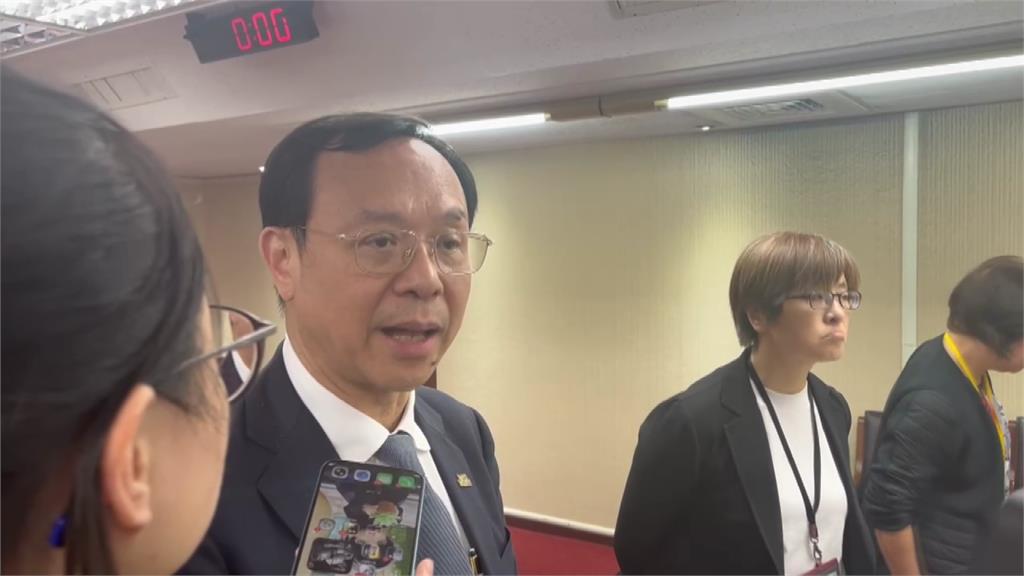 器捐中心董事長李明哲請辭 石崇良證實將慰留
