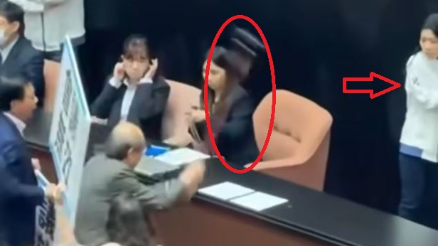 拐杖敲桌彈飛擊中徐巧芯 柯建銘遭北檢依過失傷害罪嫌起訴