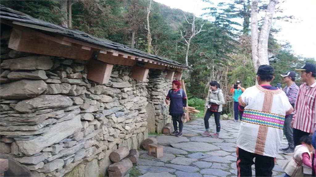 佳心舊部落石板屋重建 布農族祖居原味再現