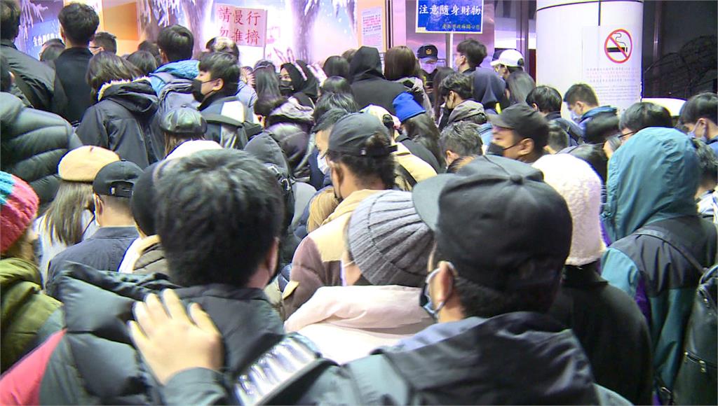 北市府呼籲民眾要保護自己，避免踩踏推擠事件在台灣上演。圖／台視新聞