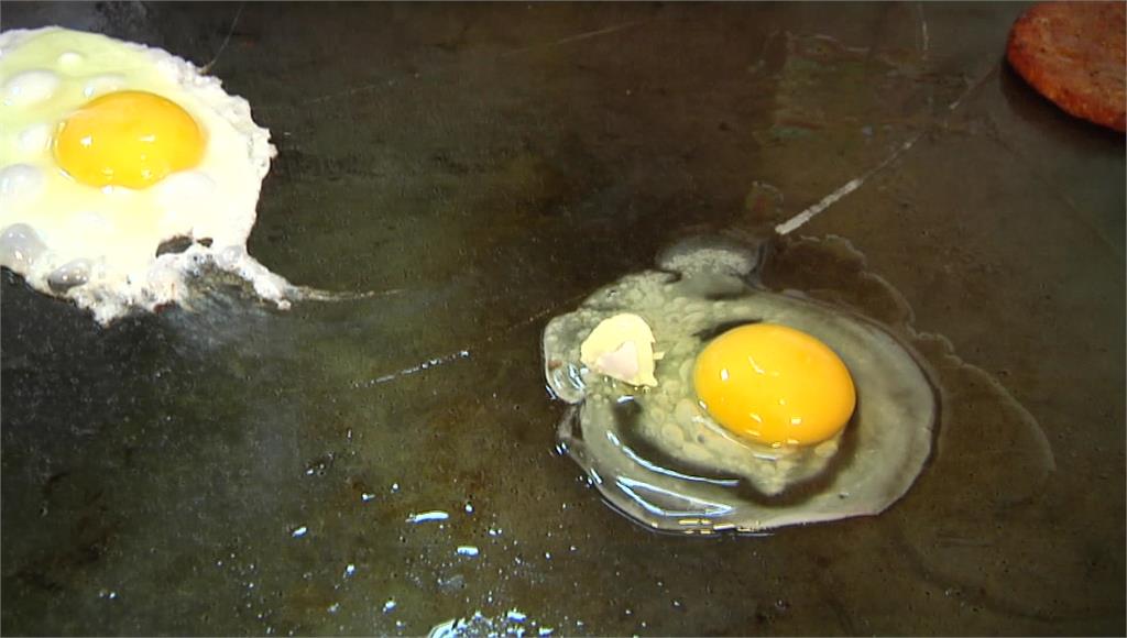 買雞蛋存放要清潔好防沙門氏菌。圖／台視新聞