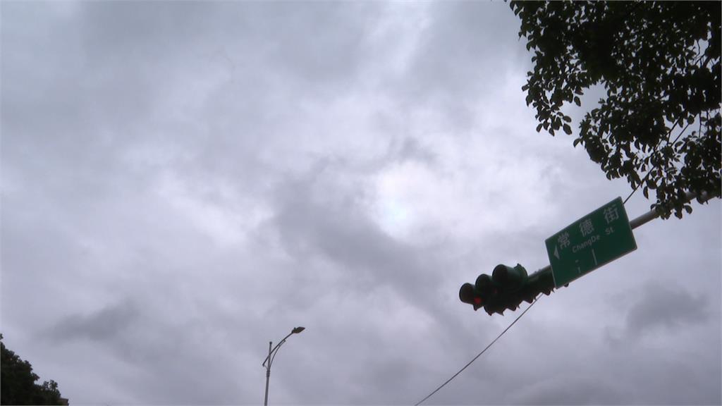 今水氣稍多 明起春雨鋒面接近「全台有雨」