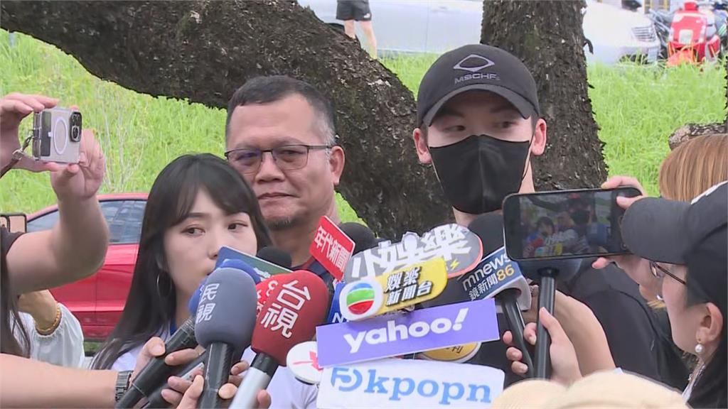 藝人許光漢退伍。圖／台視新聞