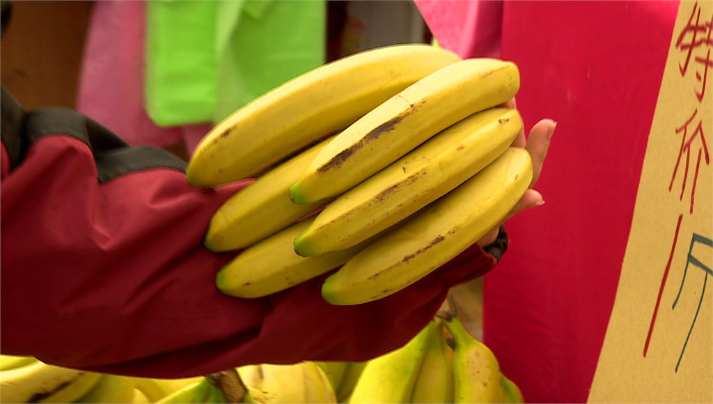 挑選香蕉可以從顏色下手。圖／台視新聞