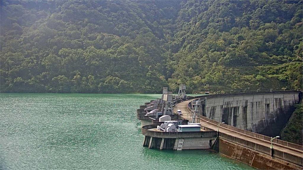 「梅花」颱風帶來豐沛雨量，讓翡翠水庫蓄水接近滿庫。圖／翡管局提供