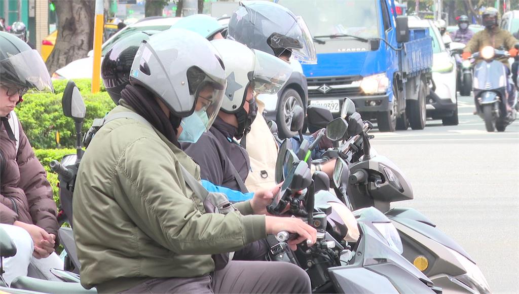 騙過大腦冷警報！醫點名「3關鍵部位」必保暖 乾冷入夜極端低溫