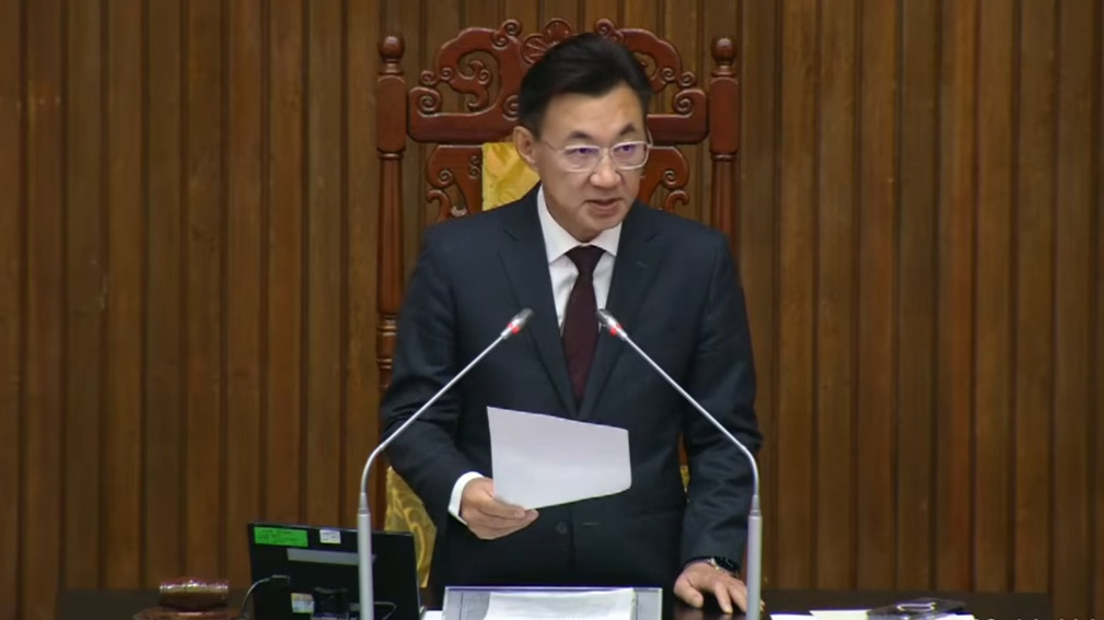 副院長江啟臣宣布黨團協商結論。圖／翻攝自立法院IVOD