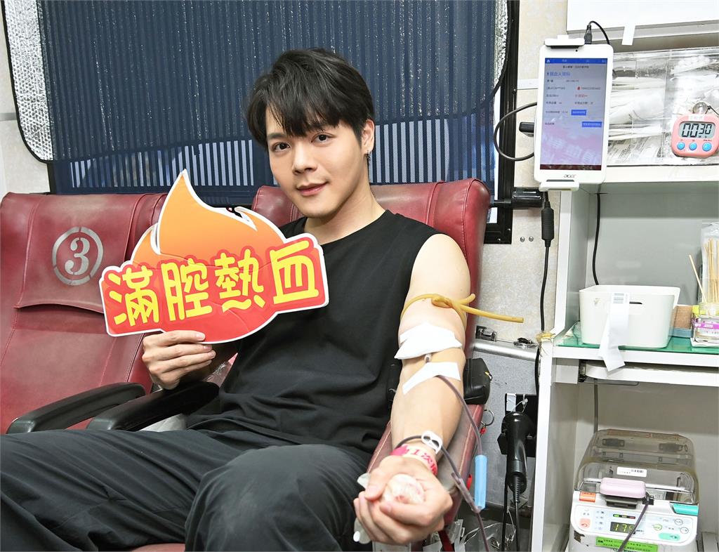 夏天洛獻出在台灣第一次捐血經驗。圖／台視