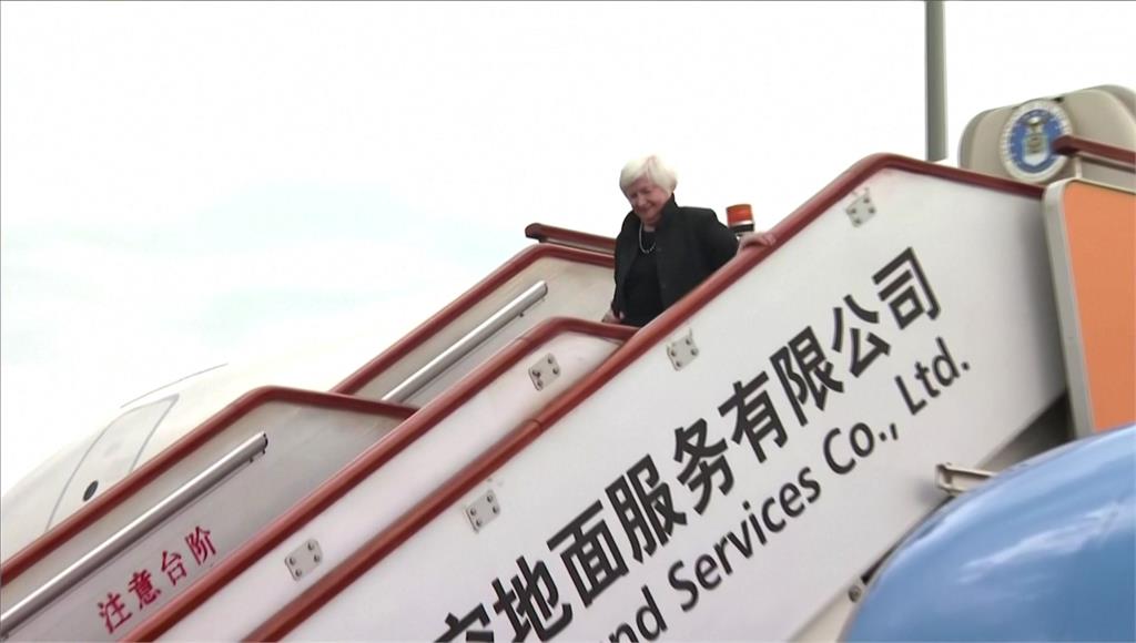 美國財政部長葉倫7日訪中抵達北京。圖／路透社