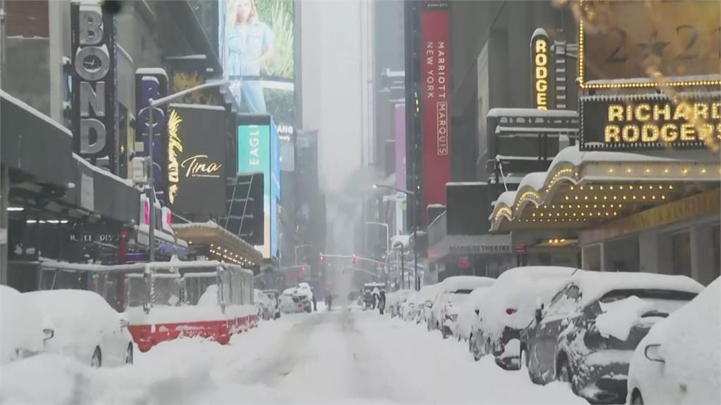 暴風雪襲！紐約州緊急狀態 疫苗接種取消