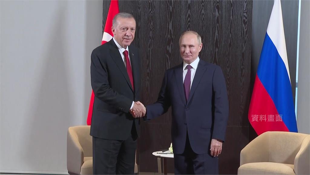 普亭（右）將出訪土耳其會面艾爾段（左）。圖／CNN、美聯社、路透社（資料畫面）