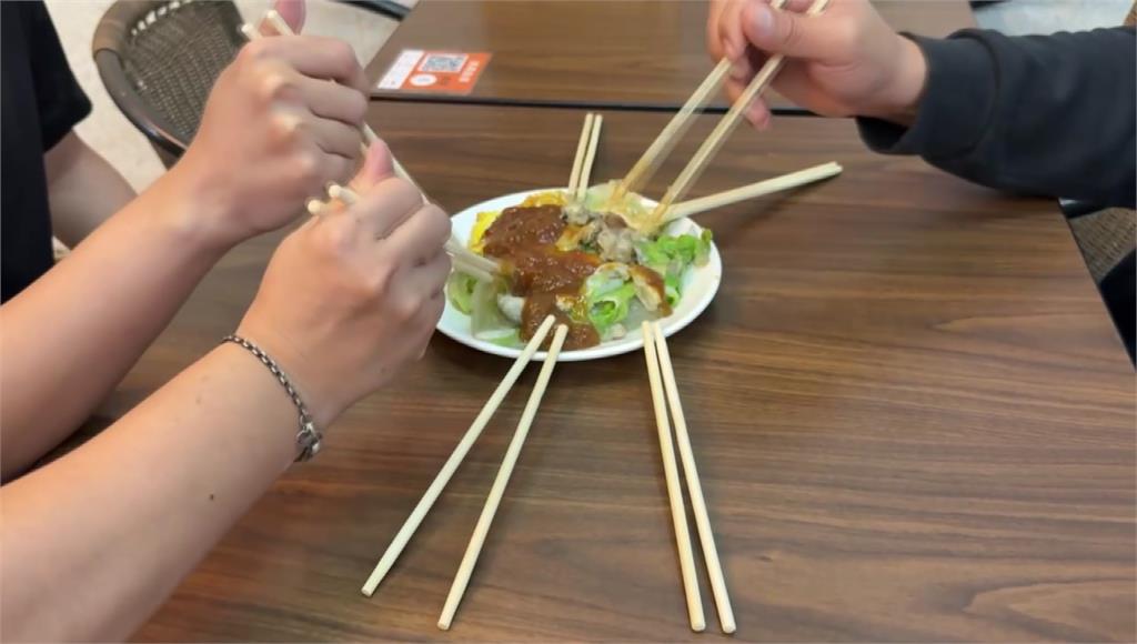 70塊錢蚵仔煎7人分食 老闆公告設低消