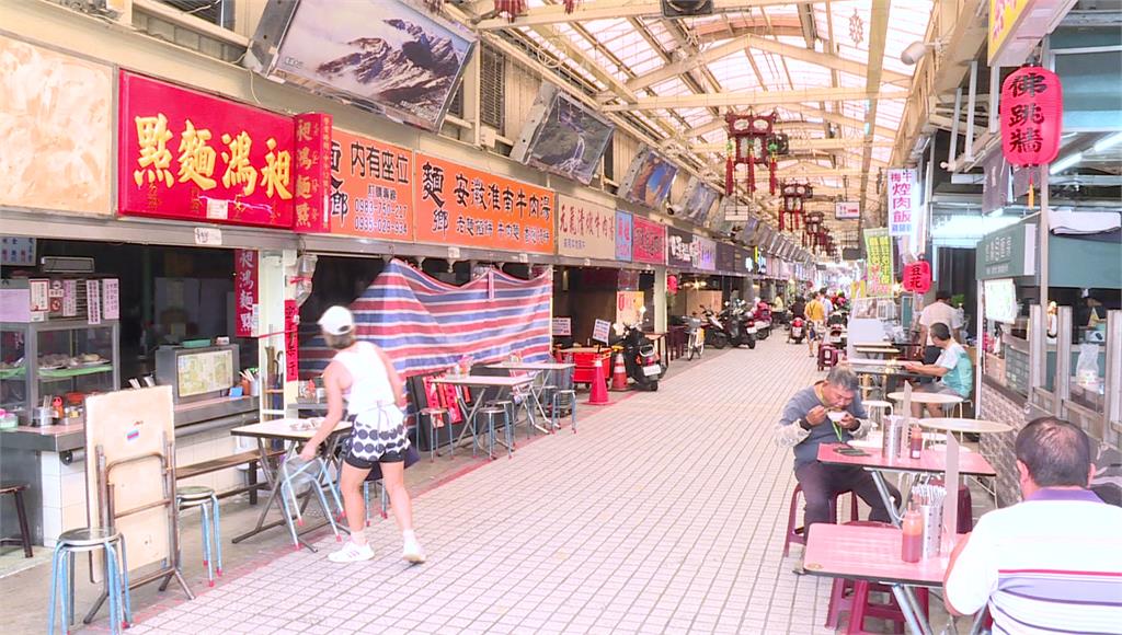 台北華西街必比登上榜多，店租每坪衝3千。圖／非凡新聞