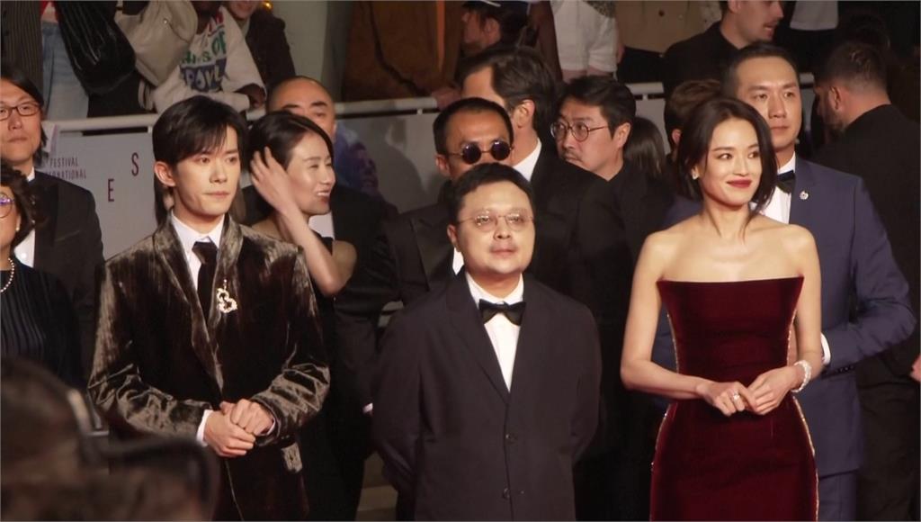 中國導演畢贛執導、舒淇和易烊千璽主演的《狂野時代》，拿下坎城影展評審團特別獎。圖／美聯社、路透社