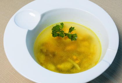 寒流頻頻、低溫拉警！醫師：薑湯、麻油雞不是人人適合 補錯反而更冷