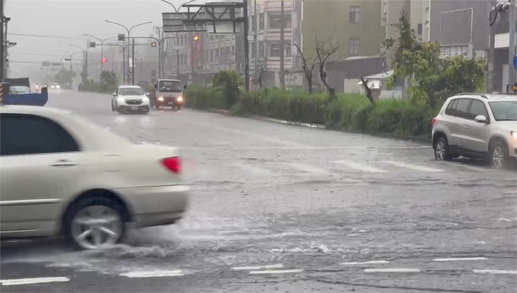 竹節草攜大雨復活！17縣市豪大雨特報 7地區已達...