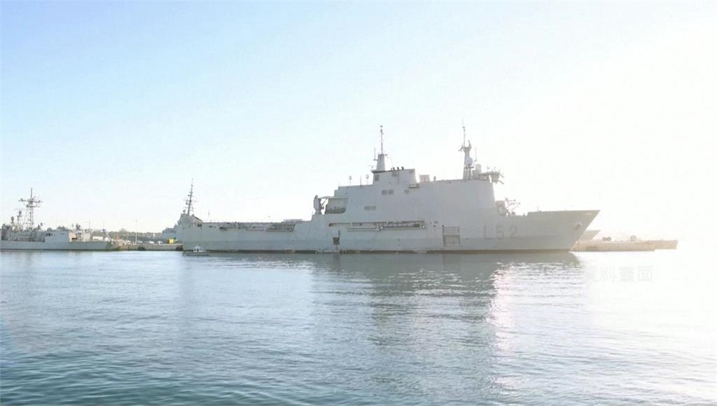 紅海商船再遇襲，葉門胡塞組織發射導彈。圖／美聯社、路透社（資料畫面）