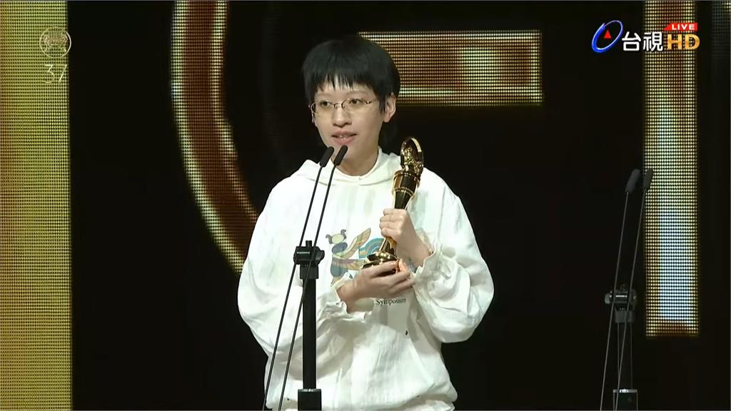 金曲37／陳嫺靜勇奪最佳新人！感性發言：盡我所能做更多事