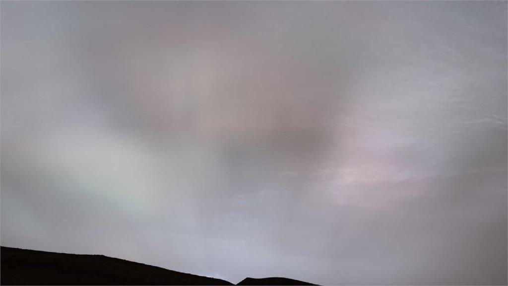 「好奇號」第一次在火星上拍到清晰暮光。圖／翻攝自NASA