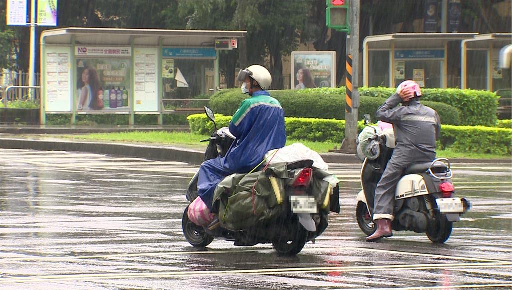 鋒面通過易有短延時強降雨，下午起轉冷。圖／台視新聞（資料畫面）