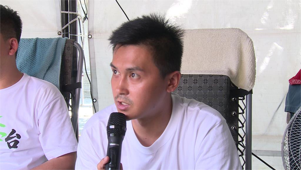 絕食受訪脫口「單純吃東西」 何元楷澄清是口誤