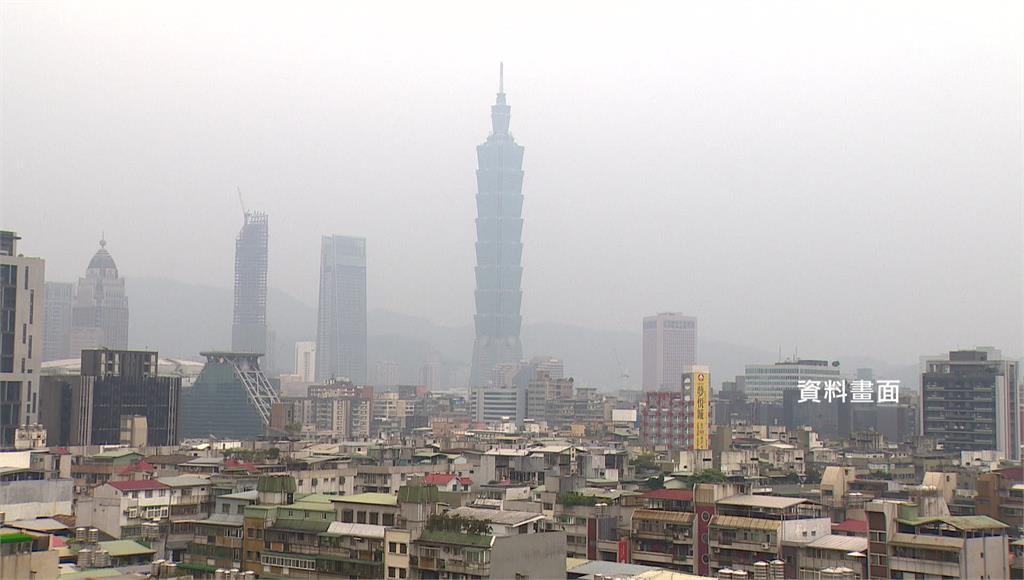 今年首波大陸冷氣團逼近中！ 鄭明典一圖示警：很快有溫度上的反應！