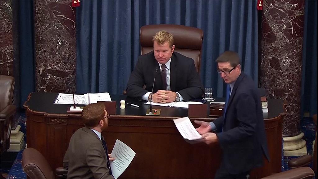 美參院通過表決限制對委再動武 川普怒批：拿走美國「保衛國家」權