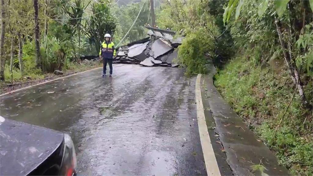 警方今日實施人車雙向管制。圖／台視新聞