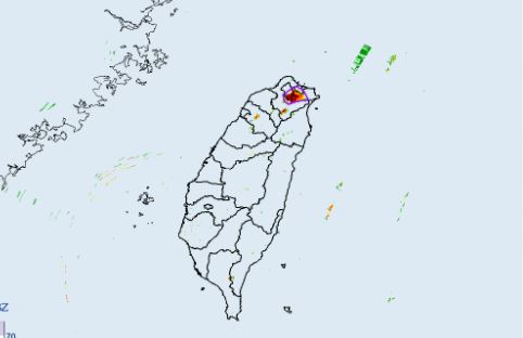 氣象局針對「基隆市、台北市、新北市」發布大雷雨即時訊息。圖／翻攝自中央氣象局