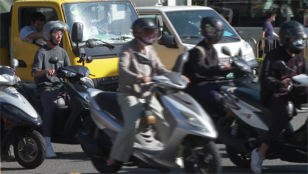 今回暖上看29度 除夕變天「北東雨連下4天」