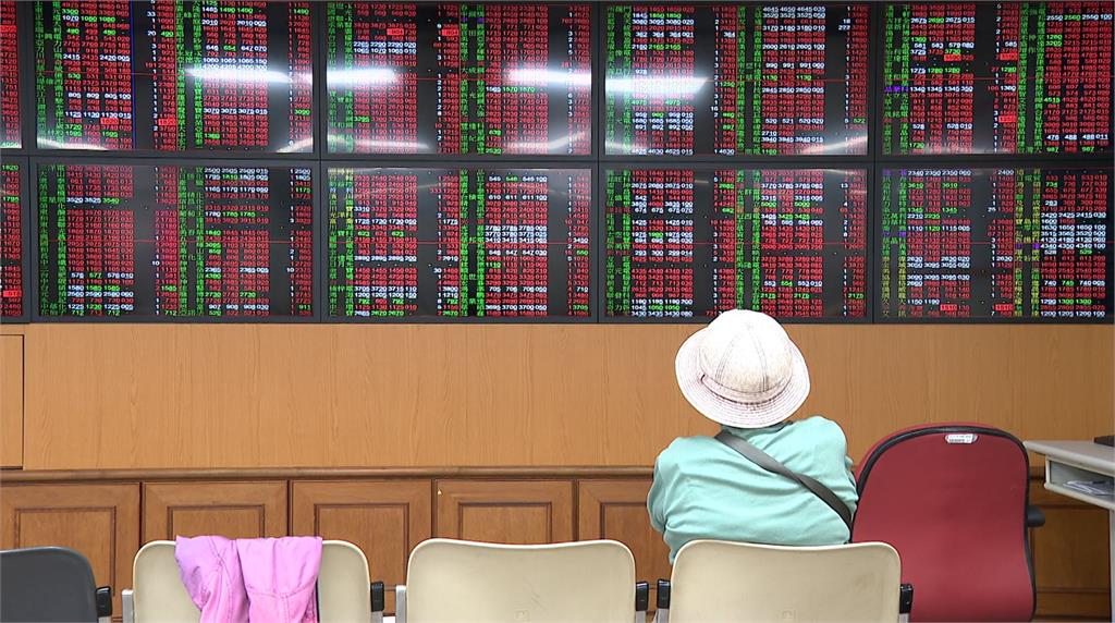 美科技股回神反彈！台股開盤上漲491點 台積電漲50元