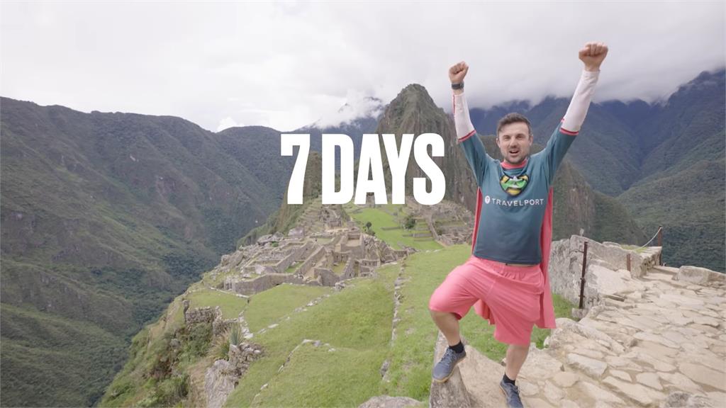 英國男子完成不到7天到訪世界七大奇景挑戰。圖／翻攝自Facebook@Adventureman