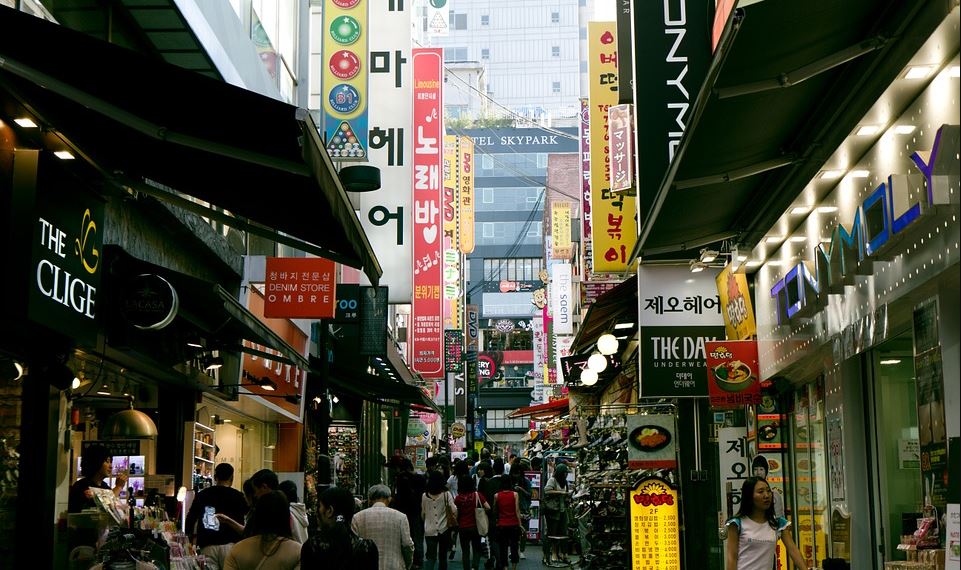 南韓單日確診連兩天破7000例。圖／翻攝自Pixabay