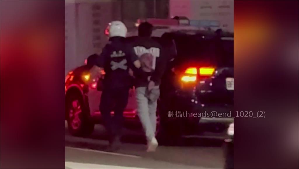 酒吧衝突！客揮開山刀砍店員、襲警　現場宛如「大亂鬥」