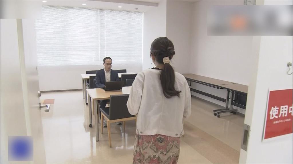 日本近來興起一種「代客辭職」服務，專門幫委託人辭職。圖／畫面攝自NHK