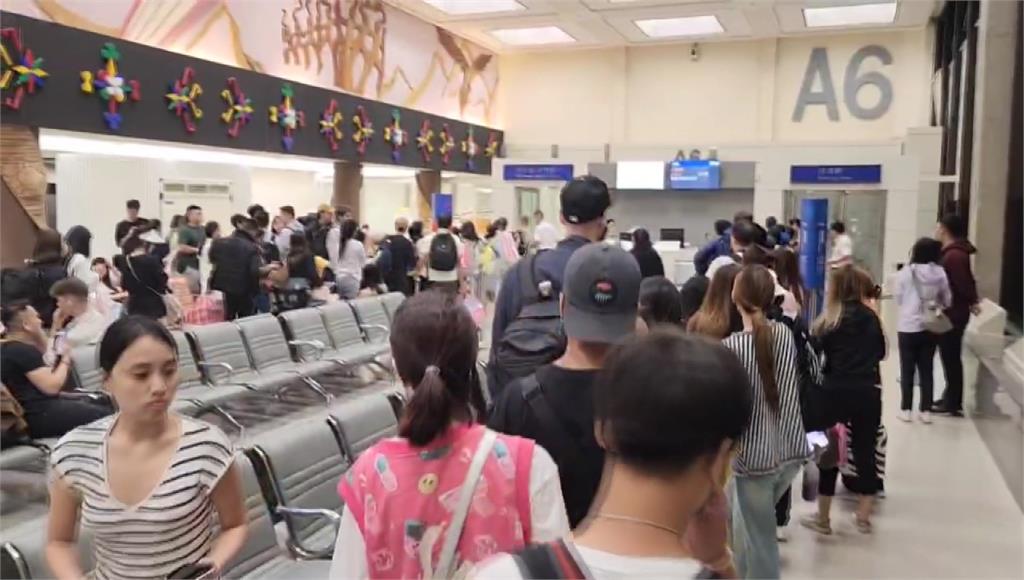 泰國獅子航空班機因小犬颱風延誤。圖／台視新聞