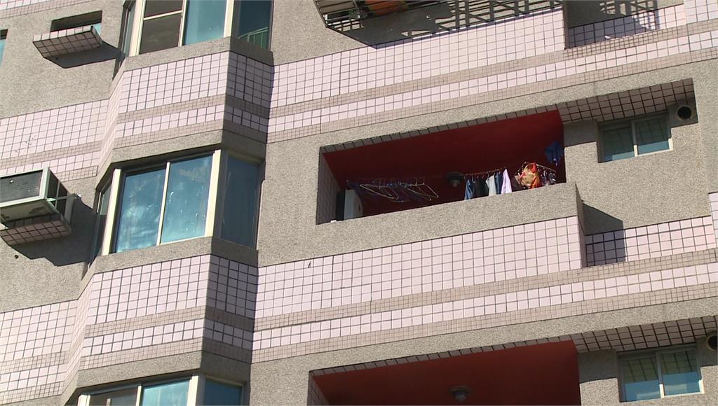 南投埔里發生一起2歲男童從4樓墜落的意外。圖／台視新聞